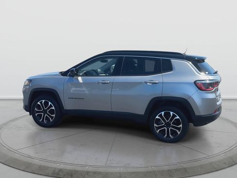 Used 2022 Jeep Compass Limited AWD/4WD image 6