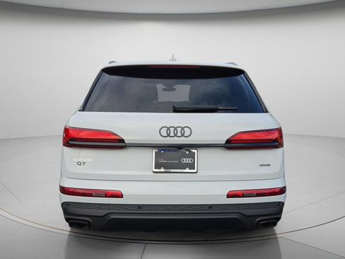 Certified 2026 Audi Q7 3.0T Premium w/ Convenience Plus Package AWD/4WD image 5