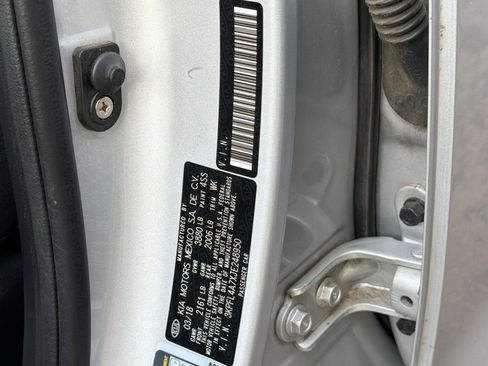 Used 2018 Kia Forte LX w/ LX Popular Package image 27