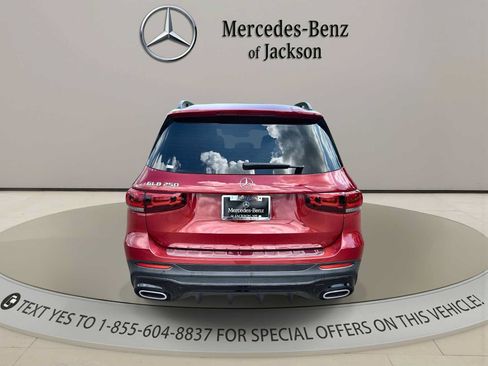 Used 2020 Mercedes-Benz GLB 250 image 7