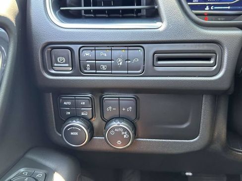 Certified 2022 Chevrolet Tahoe RST w/ Luxury Package AWD/4WD image 12