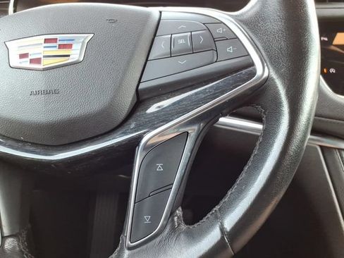 Used 2022 Cadillac XT5 Premium Luxury FWD image 37