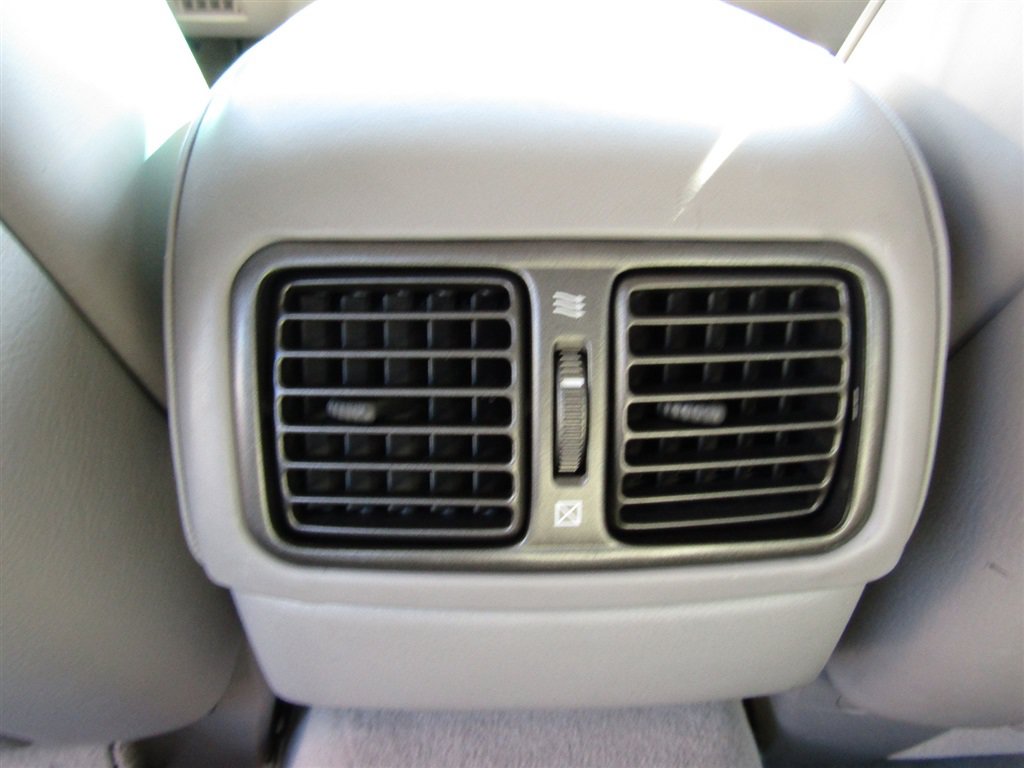 Used 2001 Lexus LS 430 RWD image 21