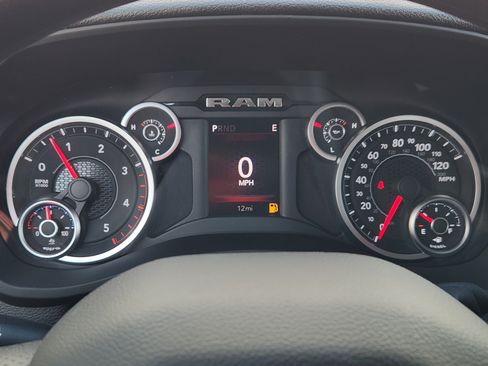New 2026 RAM 2500 Tradesman AWD/4WD image 13