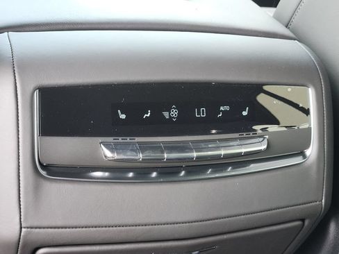 New 2026 Cadillac Escalade Platinum Sport AWD/4WD image 36