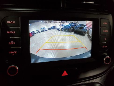 Used 2020 Kia Soul S image 30