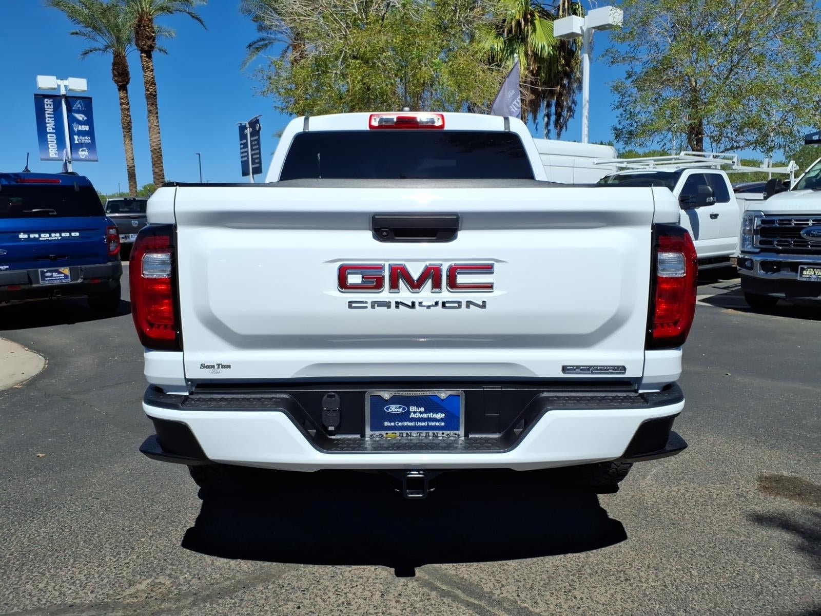 Used 2023 GMC Canyon Elevation w/ Trailering Package AWD/4WD image 5