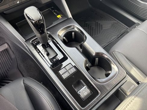 New 2026 Subaru Outback Limited image 80