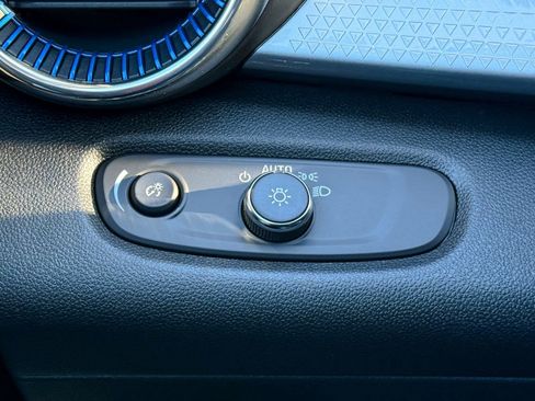 New 2026 Chevrolet Trax LT w/ Driver Confidence Package image 28