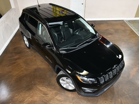 Used 2019 Jeep Compass Latitude w/ Popular Equipment Group image 73