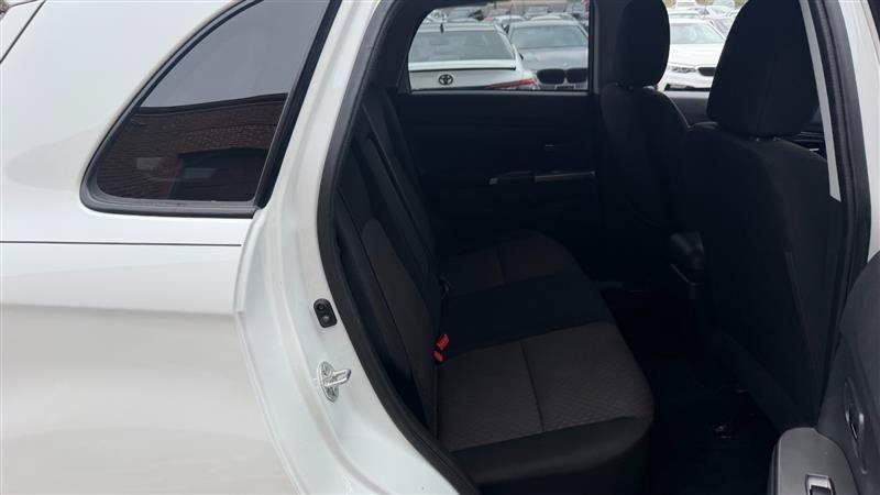 Used 2019 Mitsubishi Outlander Sport FWD image 6
