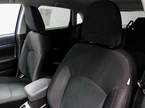 Used 2015 Mitsubishi Outlander Sport SE image 25