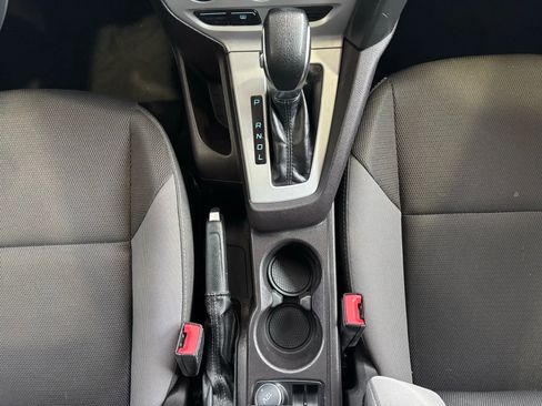 Used 2014 Ford Focus SE image 18