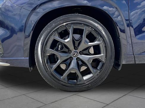 Used 2024 Lexus TX 500h AWD w/ Technology Package image 11