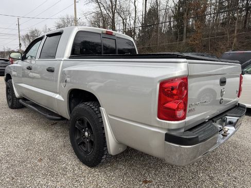 Used 2006 Dodge Dakota SLT image 4
