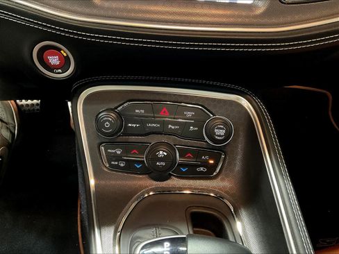 Used 2023 Dodge Challenger SRT Hellcat image 34