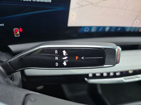 New 2026 Cadillac Optiq Luxury 2 image 30