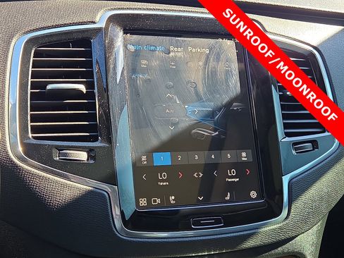 Used 2025 Volvo XC90 B6 Plus w/ Protection Package Premier image 21