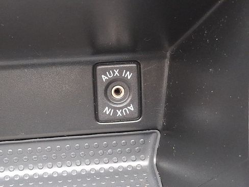 Used 2014 Volkswagen Beetle 1.8T FWD image 21