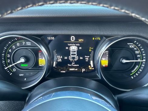 Used 2022 Jeep Wrangler Unlimited Rubicon 4xe image 9