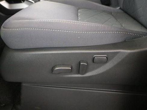 New 2025 Nissan Frontier SV w/ SV Convenience Package image 5