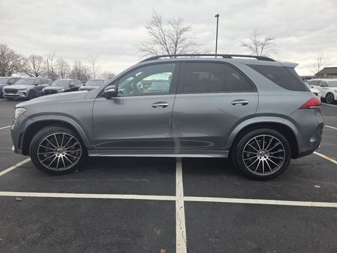 Used 2021 Mercedes-Benz C 300 4MATIC Sedan w/ Premium Package image 16