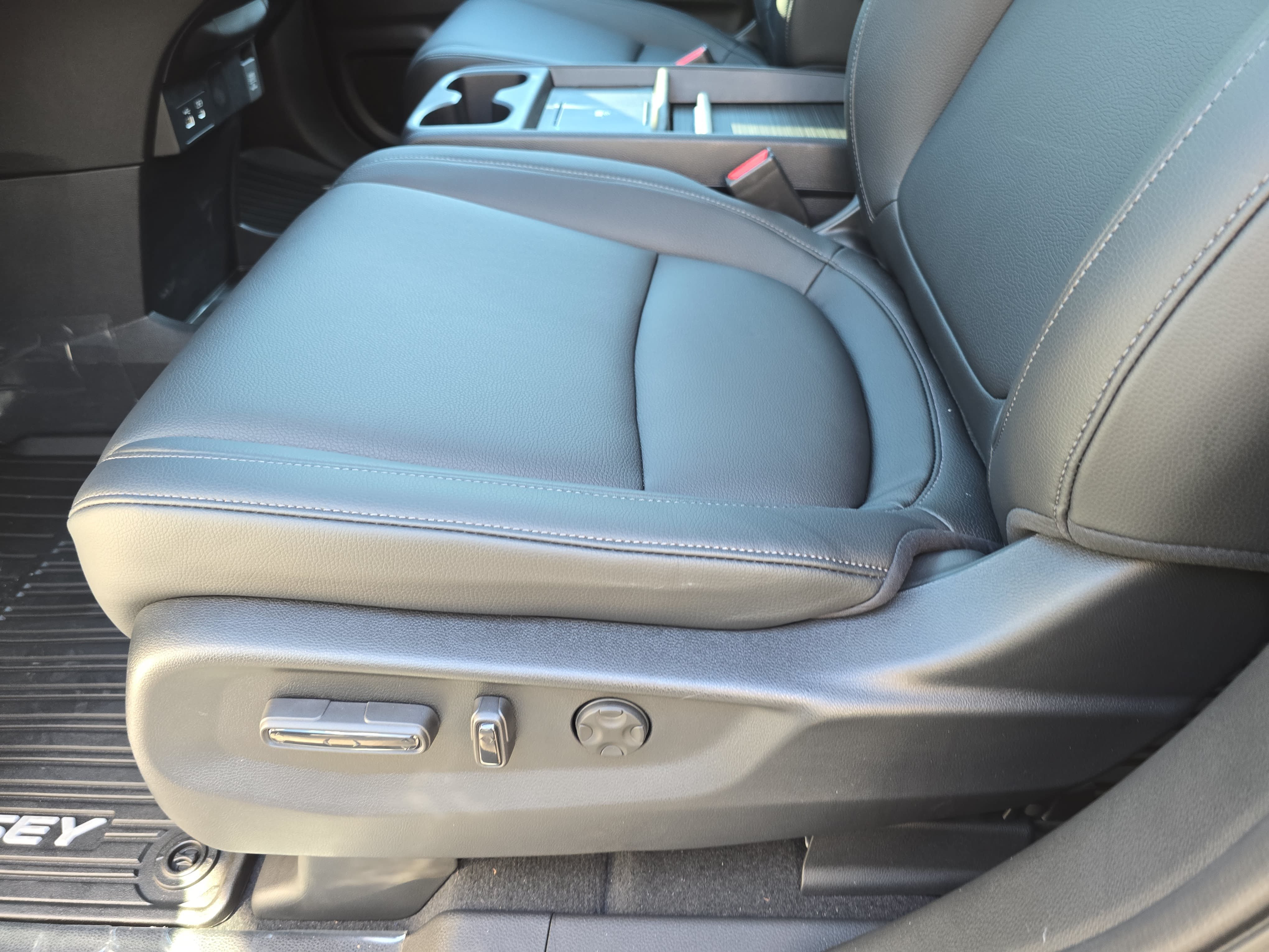 New 2027 Honda Odyssey EX-L image 29