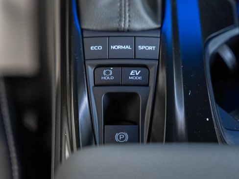 New 2026 Toyota Camry SE FWD image 23