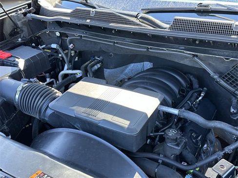 Used 2024 Chevrolet Silverado 2500 Custom w/ Custom Value Package image 34