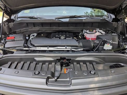 New 2026 Chevrolet Silverado 1500 Custom w/ Turbomax Blackout Package AWD/4WD image 32