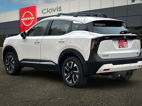 New 2026 Nissan Kicks SV image 7