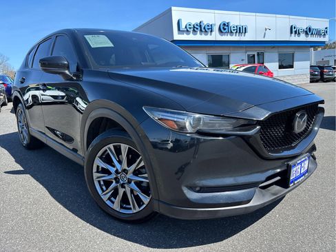 Used 2019 MAZDA CX-5 Signature image 2