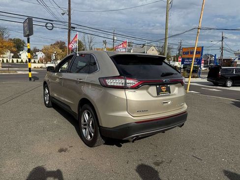 Used 2018 Ford Edge Titanium w/ Equipment Group 301A image 6