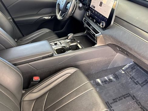 Used 2024 Lexus RX 350 F Sport w/ Convenience Package AWD/4WD image 19