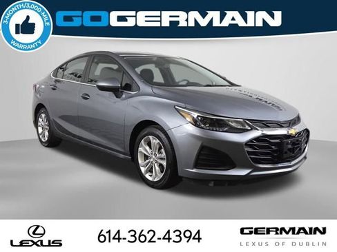 Used 2019 Chevrolet Cruze LT w/ Convenience Package image 4