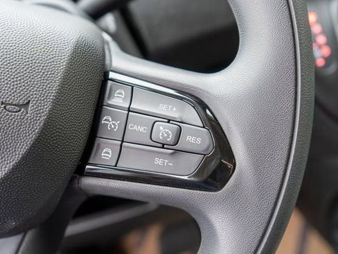 New 2026 RAM ProMaster 2500 w/ Convenience Group image 18