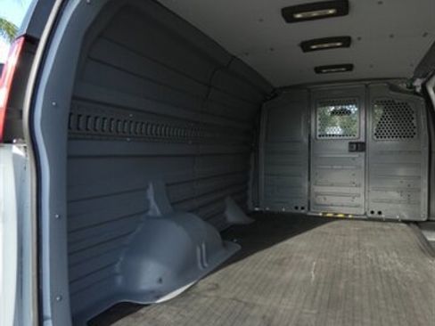 Used 2023 Chevrolet Express 2500 w/ Driver Convenience Package image 13