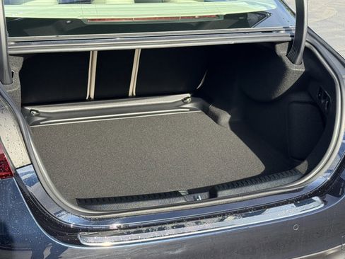 New 2026 Mercedes-Benz E 450 4MATIC Sedan image 6