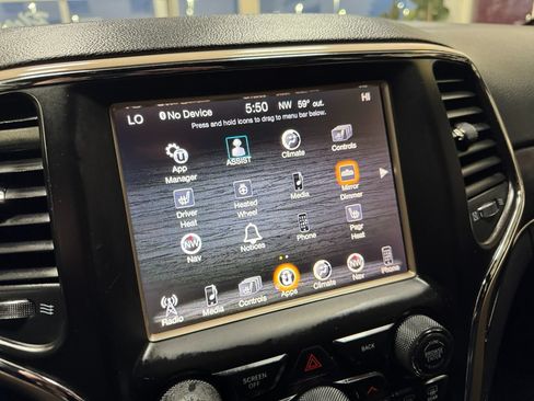 Used 2015 Jeep Grand Cherokee Limited AWD/4WD image 26