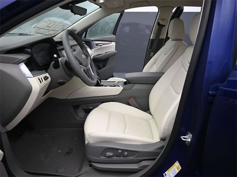 New 2026 Cadillac XT5 Premium Luxury w/ Driver Assist Package image 10