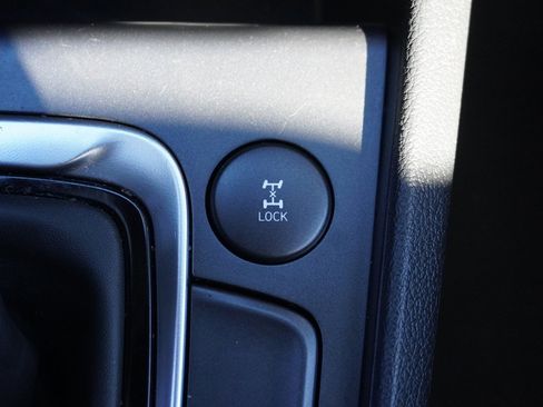 Used 2023 Hyundai Kona SE w/ Cargo Package image 45