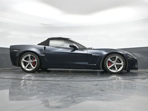Used 2013 Chevrolet Corvette Grand Sport w/ 3LT Preferred Equipment Group RWD image 32