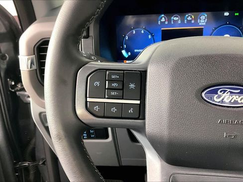 Used 2025 Ford F150 XLT w/ Equipment Group 301A Standard image 23