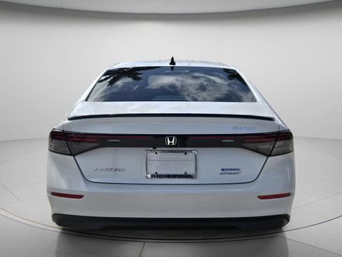 Used 2023 Honda Accord Sport image 6