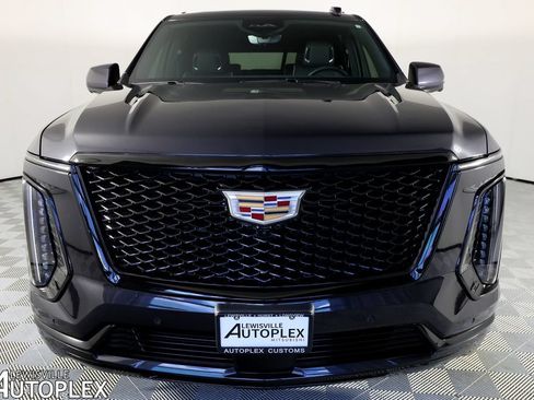 Used 2026 Cadillac Escalade Sport w/ Touring Package AWD/4WD image 2