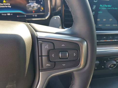 Used 2025 Chevrolet Silverado 1500 LT Trail Boss w/ Protection Package AWD/4WD image 27