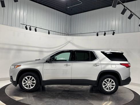 Used 2019 Chevrolet Traverse LS FWD image 14