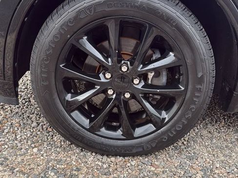Used 2017 Dodge Durango R/T w/ Blacktop Package RWD image 45