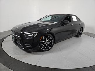 Used 2022 Mercedes-Benz E 350 Sedan video 1