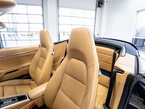 Used 2013 Porsche 911 Carrera S image 34